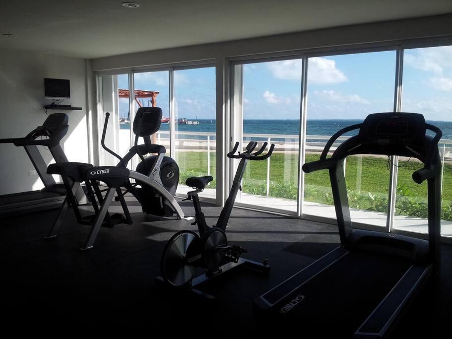 Punta Me Luxury Apartments Ocean View & Beach Front In Amara Cancún Exterior foto