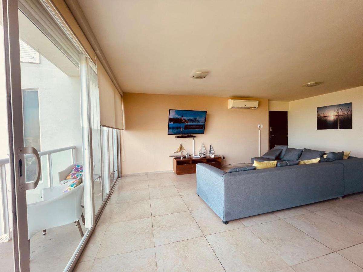 Punta Me Luxury Apartments Ocean View & Beach Front In Amara Cancún Exterior foto